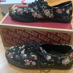 Flower Power VANS